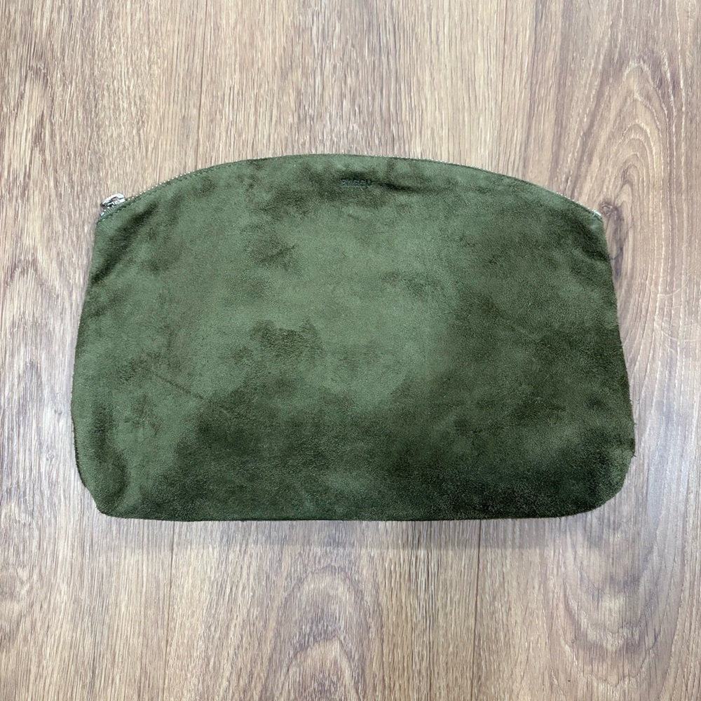 BAGGU Green Suede Large Zip Clutch Pouch